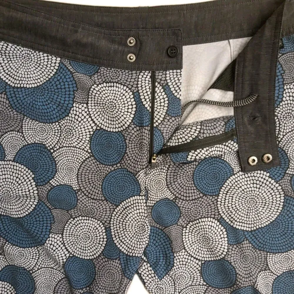 Laird Classic Boarshort Limited Edition Swim Trunks Men 32 Swimwear Swirl Gray